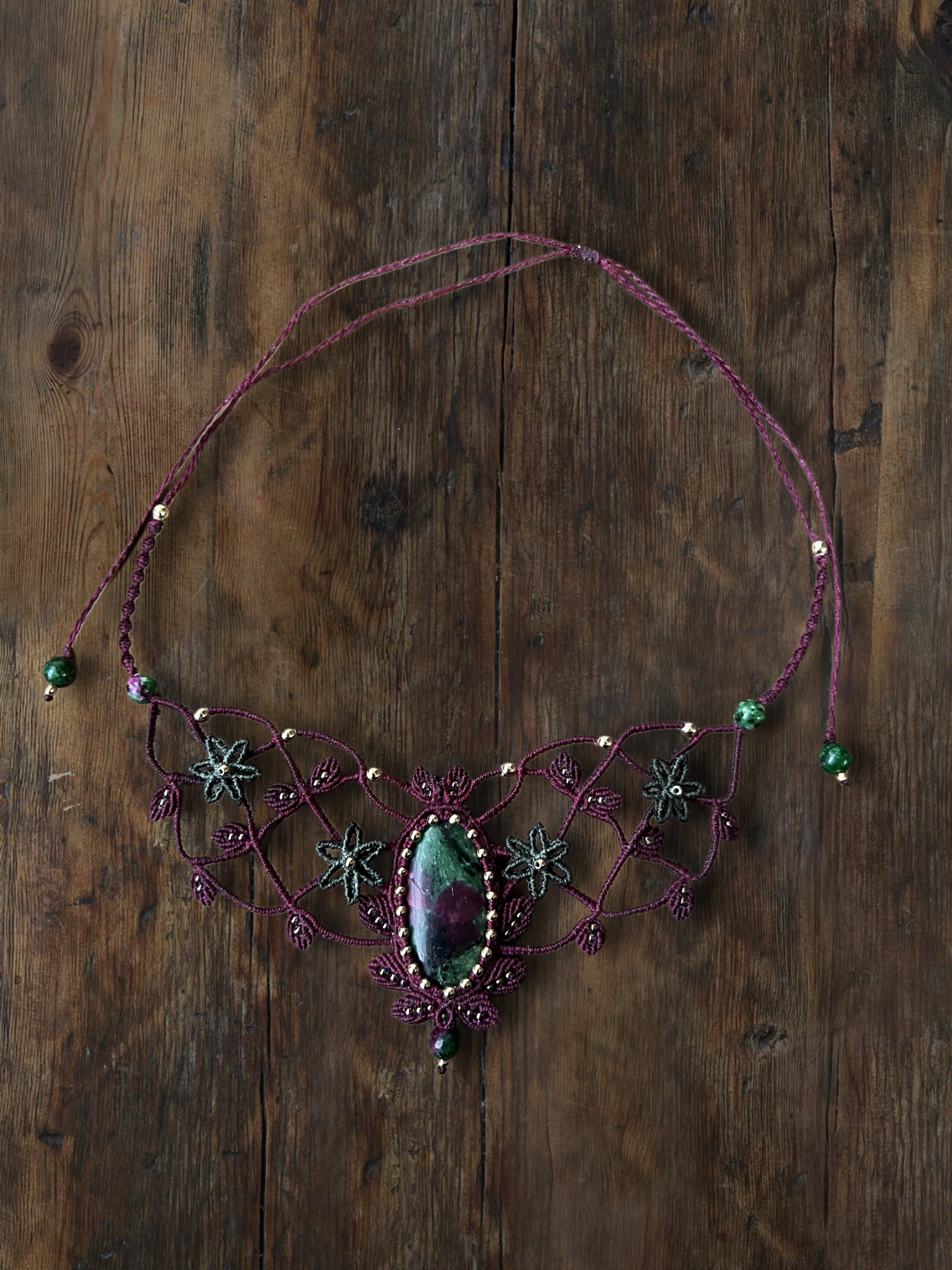 Macrame náhrdelník “Rhaenelle”