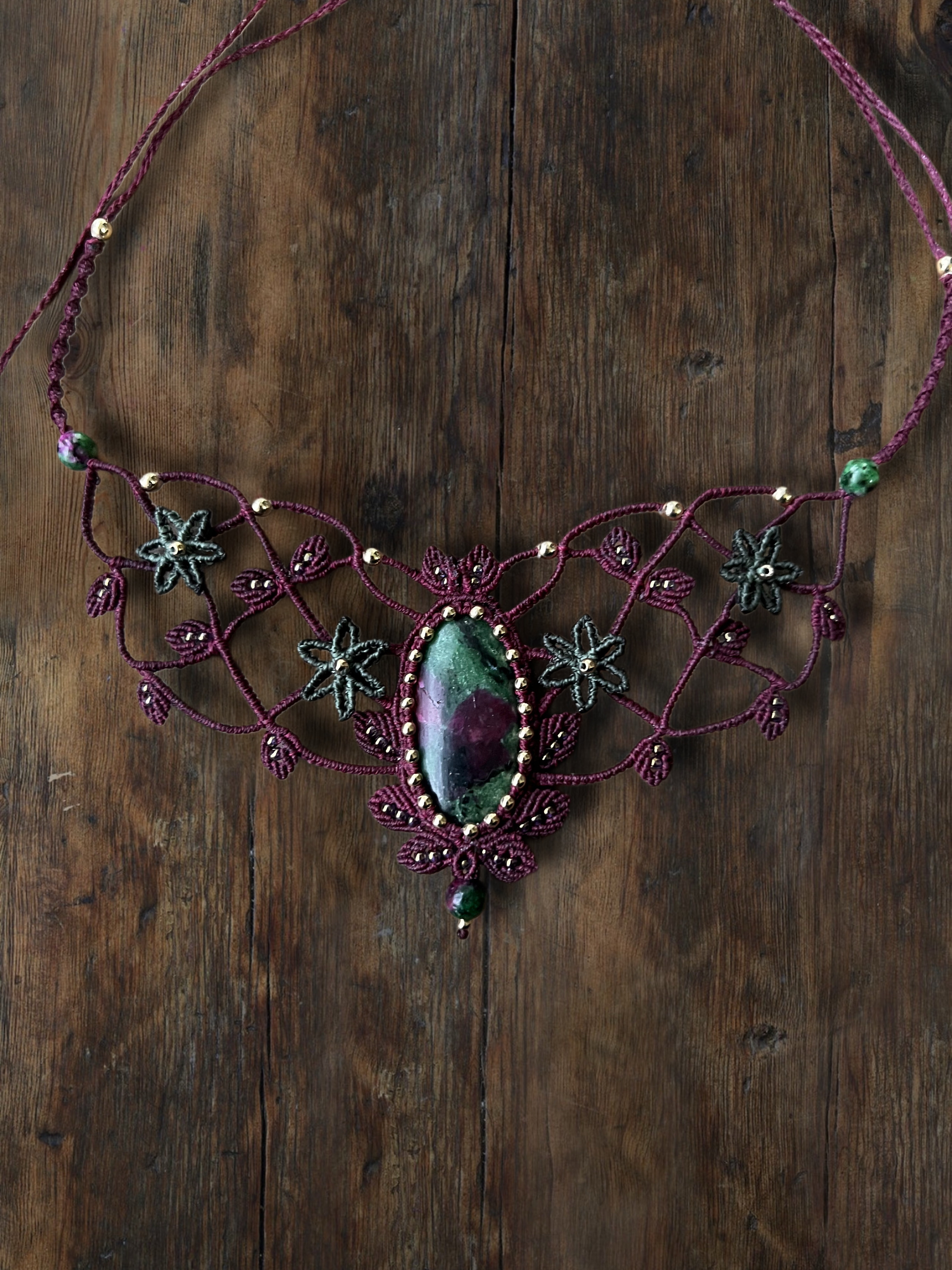 Macrame náhrdelník “Rhaenelle”