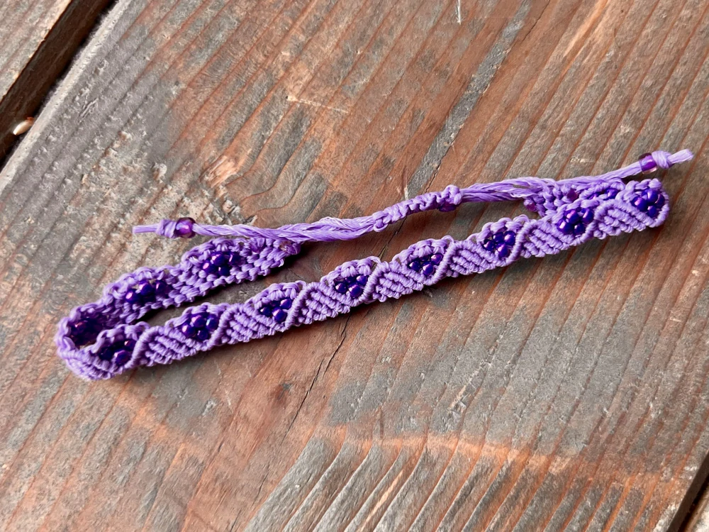 Macrame náramek fialový