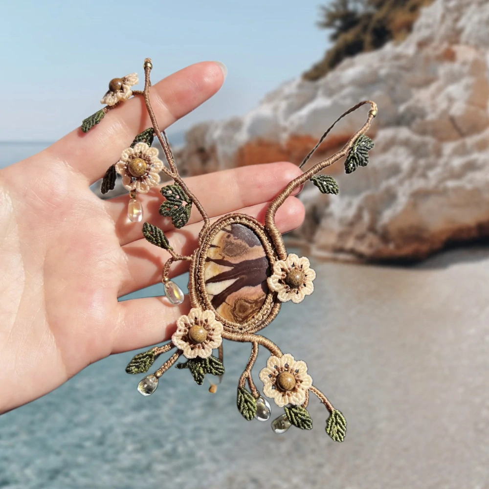 Outaria